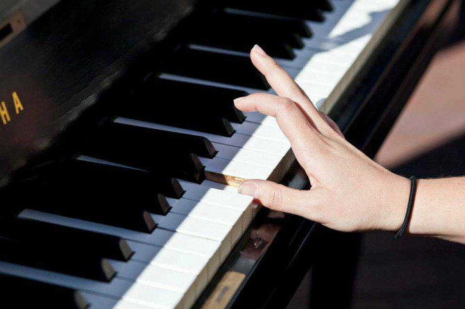 Обучаю игре на фортепиано в Бонне и Кельне Бонн - изображение 1