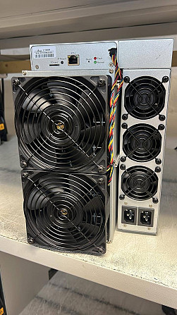 Antminer S19k 136T Hannover - photo 2