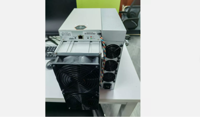 Bitmain Antminer L9 (16Gh) DOGE and LTC 3360W Asic Miner Мюнхен - изображение 1