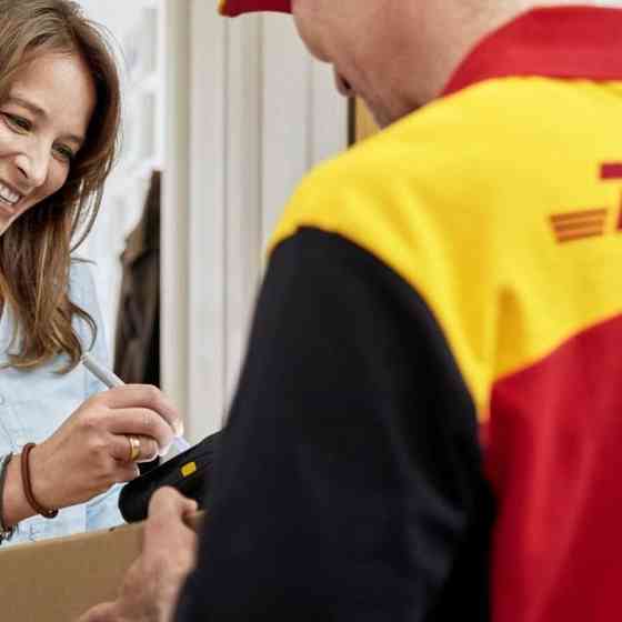 Работа в Германии Водитель Курьер DHL Кат.Вр 1900-2300€ ДОРТМУНД Дортмунд